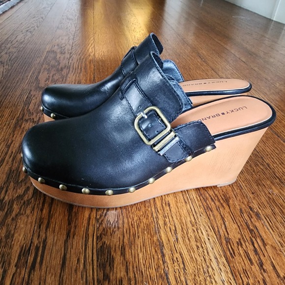Lucky Brand Leather Wedge Clog Mules Black Studded Buckle Leather 9.5 - Picture 10 of 16
